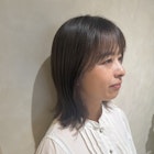 ナチュラル外ハネミディ×シアーグレージュ