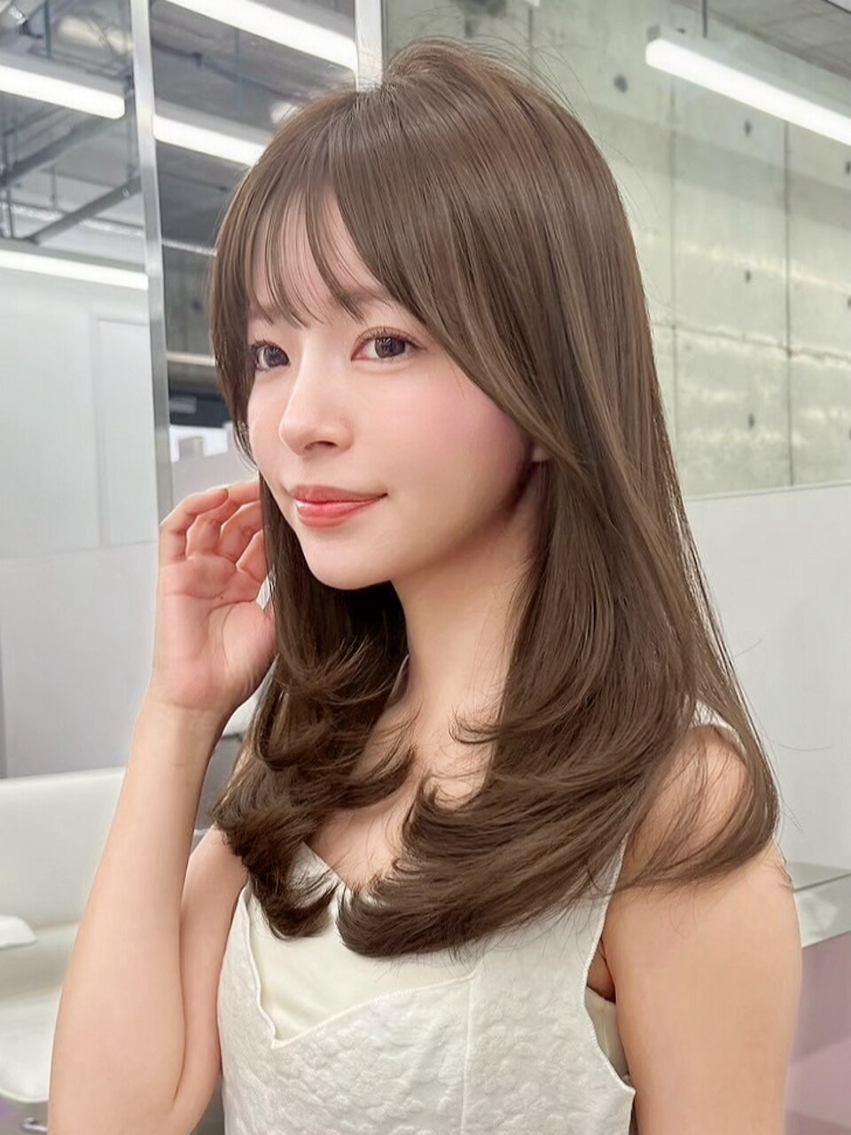 春にしたい、多幸感ヘア*ワンカールが可愛いミディアムレイヤー