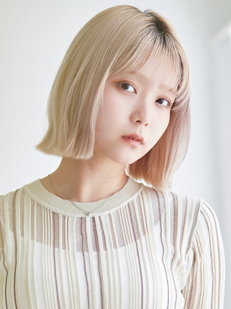 【La fith】ケアブリーチ×外ハネボブ×ハイトーン